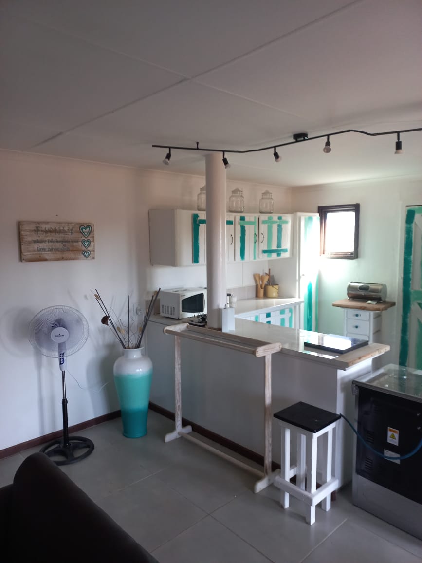 5 Bedroom Property for Sale in C Place Eastern Cape